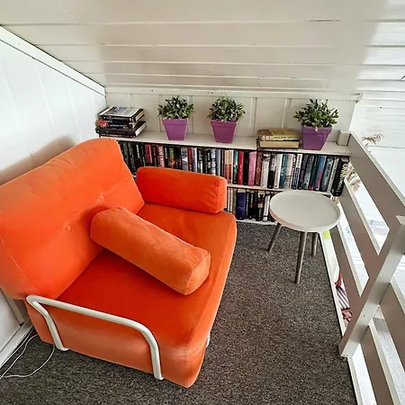 9 Person In Korshamn-by Traum * Korshamn (Vest-Agder)
