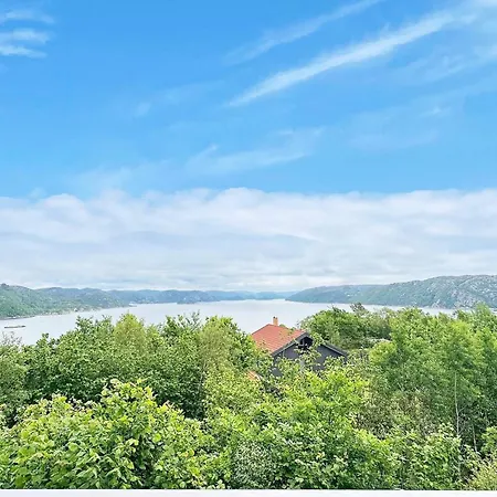 Tatil Evi 9 Person In Korshamn-by Traum